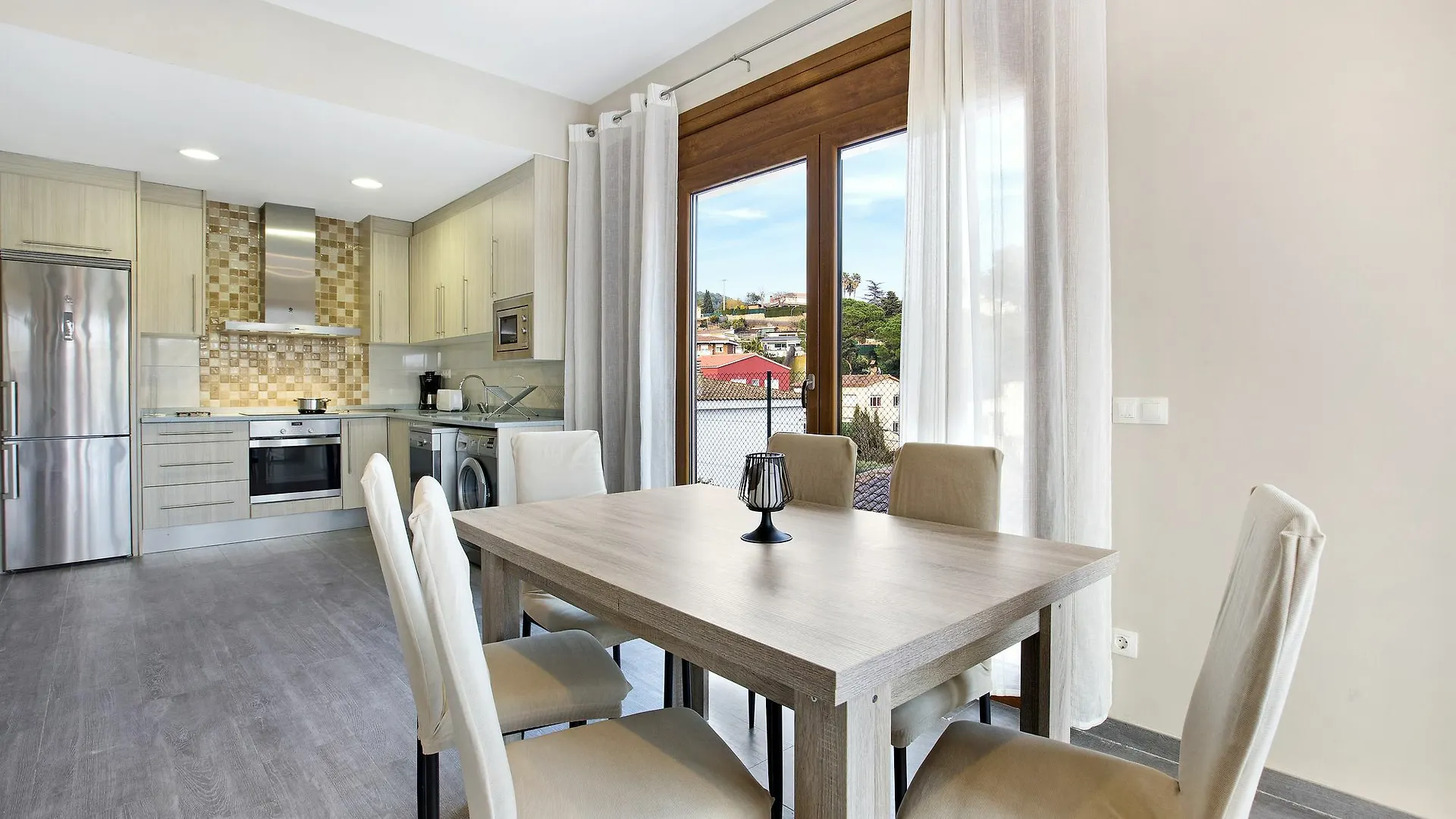 Villa 2Pau - Lloret De Mar